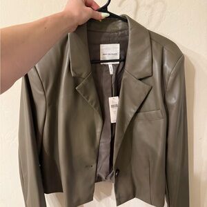 Avec Les Filles Cropped Olive Green Blazer